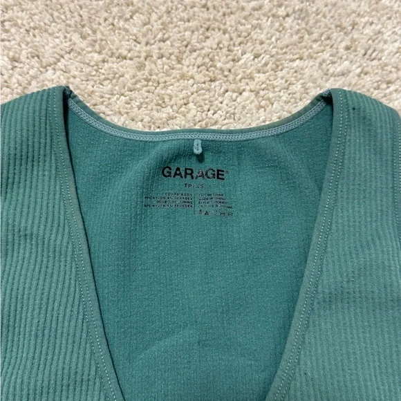 Garage Ribbed Top - Picture 2 of 3